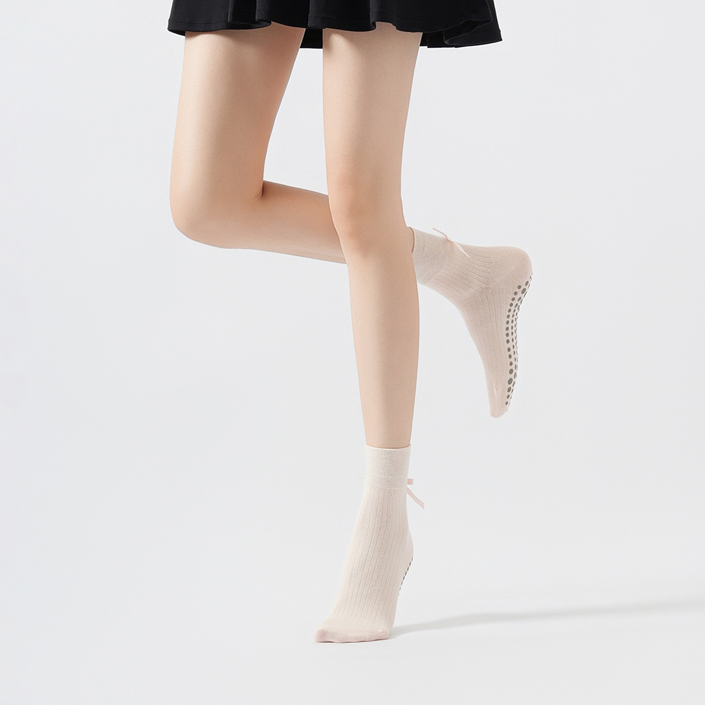 Cute Bowknot Yoga Socks Girls  - Pilates & Yoga Unleashed International Academy recension och pris